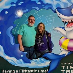 Meet your Posher, Debbie